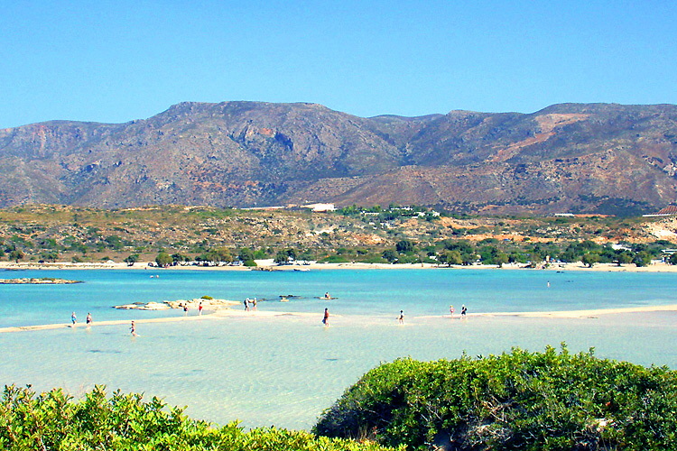 Elafonissi: View of the lagoon and the western bay from the island