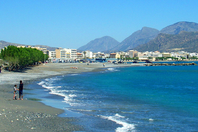 Ierapetra: On the beach