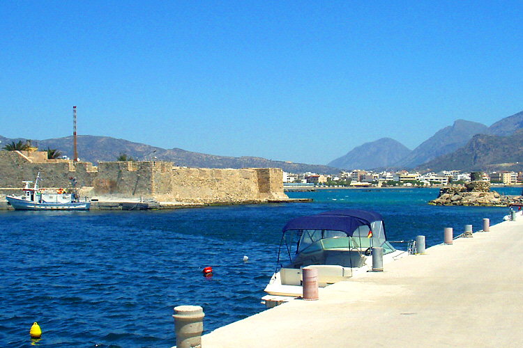 Ierapetra: Port entrance